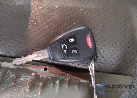 2011 Jeep Liberty Limited Edition from USA, damaged, VIN 1J4PN5GK4BW561204